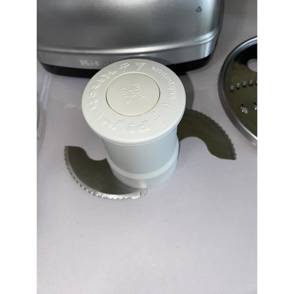 KitchenAid 11-Cup Food Processor ExactSlice System Contour Silver KFP1133CU - Picture 12 of 16